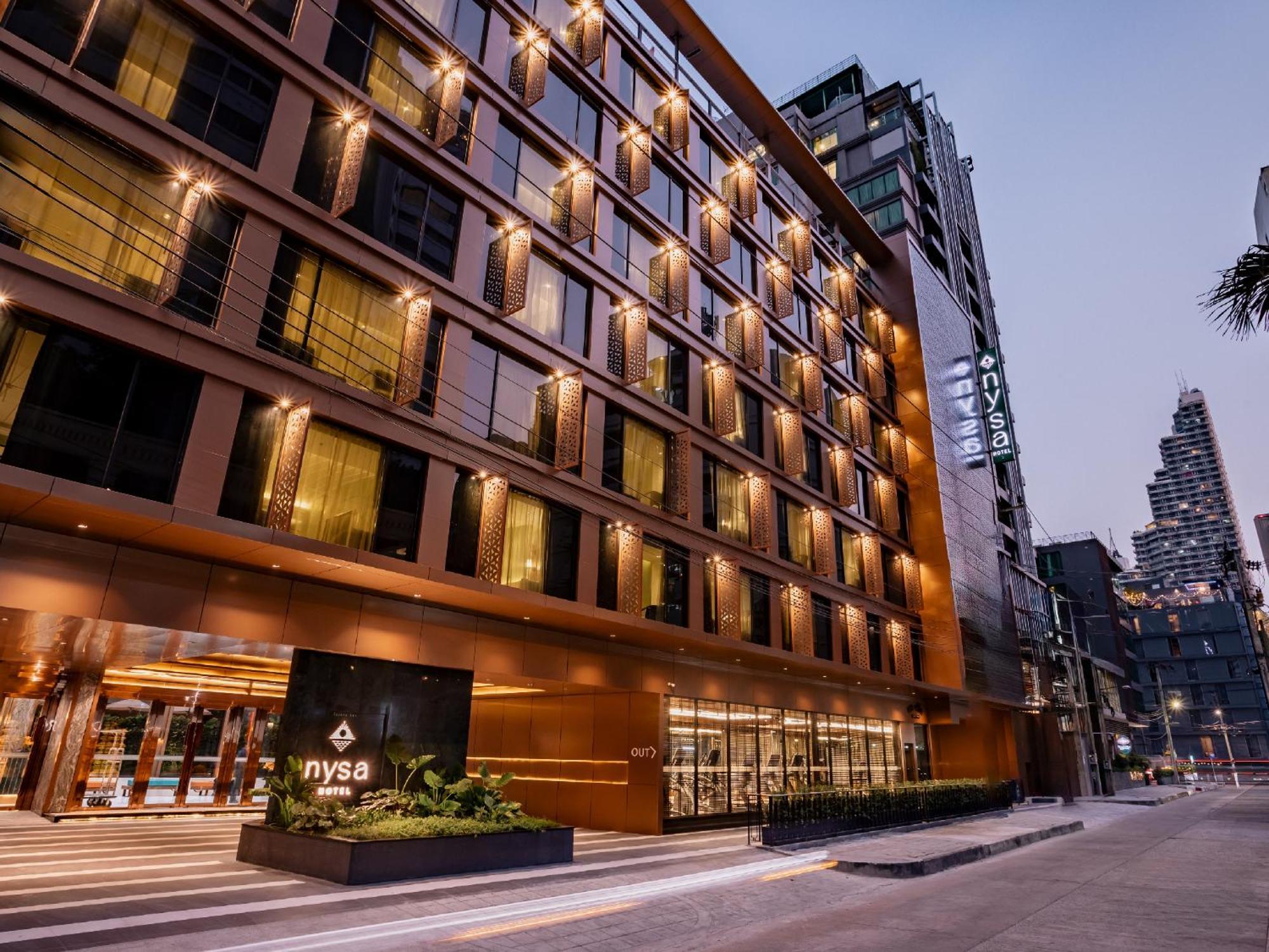 Nysa Hotel Bangkok Sukhumvit 11 Екстер'єр фото The hotel in 2016