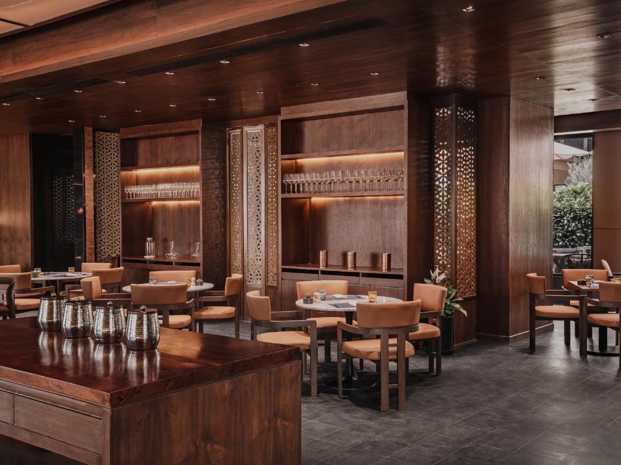 Nysa Hotel Bangkok Sukhumvit 11 Екстер'єр фото Interior of the restaurant