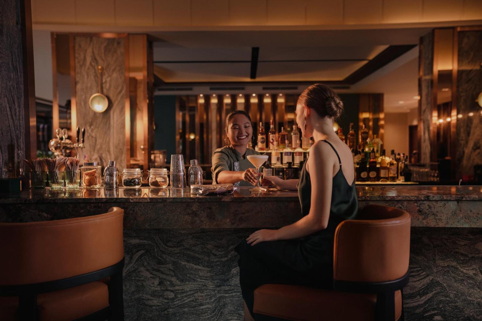 Nysa Hotel Bangkok Sukhumvit 11 Екстер'єр фото The Bar